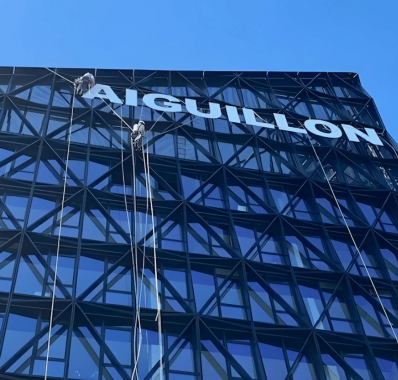 Aiguillon Construction